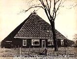 Farm at the Zwarteweg in Koudum owned by Lammert Vlieg and Johanna Elzinga; Antje Ykes van der Molen rented a room at this farm