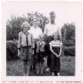 Franke Huites Luinenburg and his wife Dieuwertje Takes and their kids Marijke ,Henk and Elsie